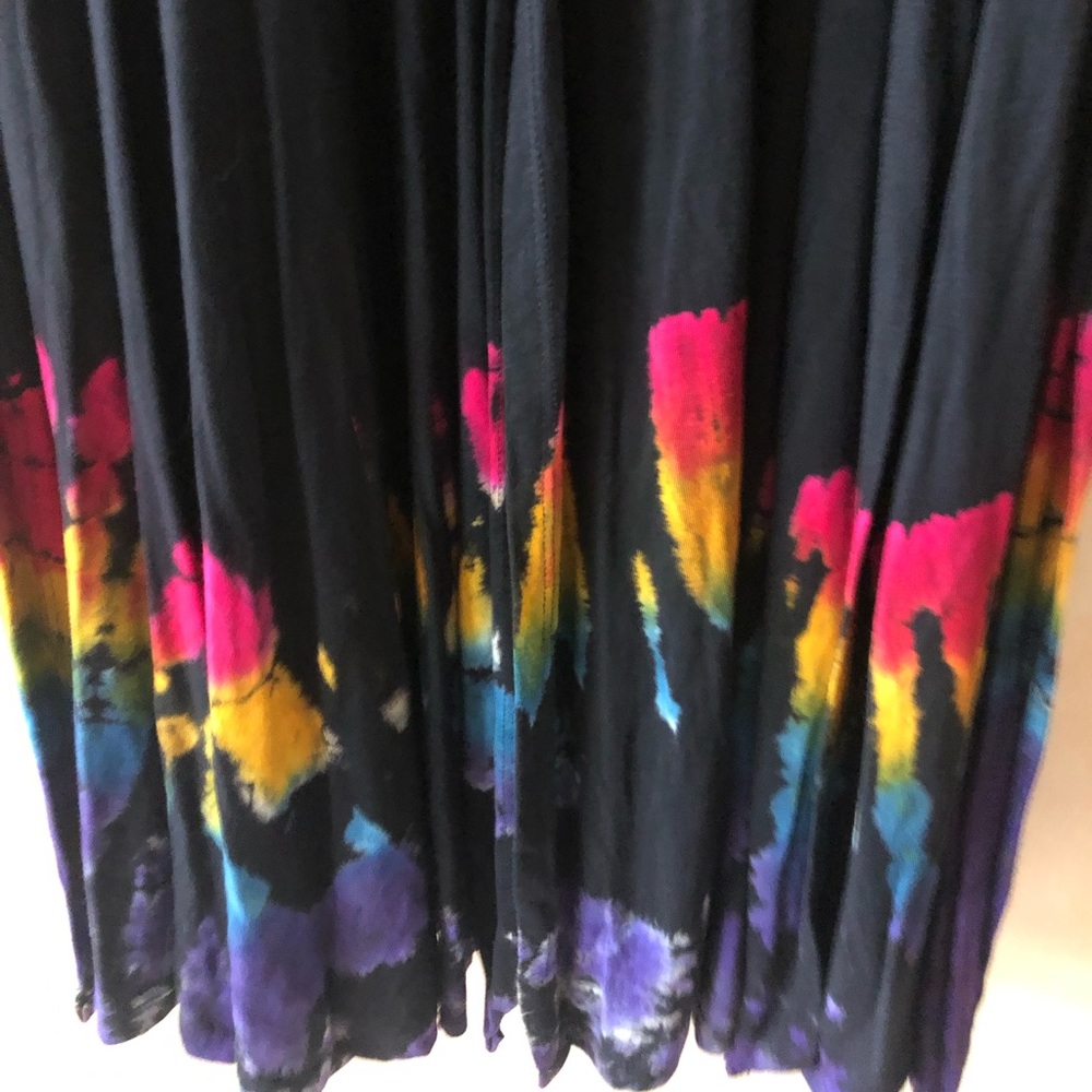 Long Tie Dye Skirt with Slits - Picture 6 of 10